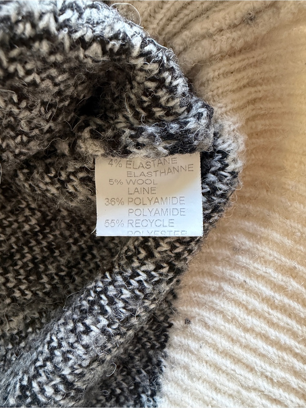 Black & Cream Herringbone Knit Sweater – One Size – Oversized - Picture 7 of 7